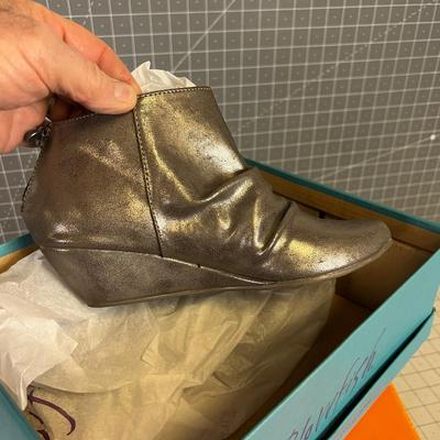 Silver Gray Boots (3) 