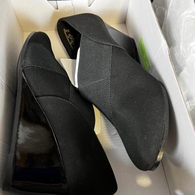3 Pair of new BLACK Shoes, all  size 7-1/2