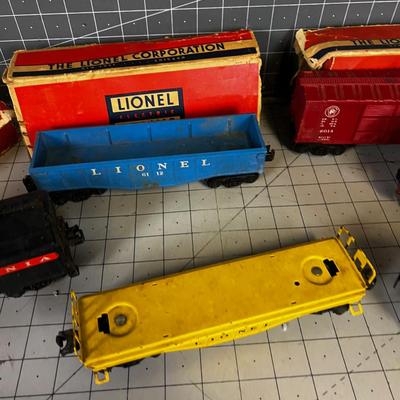Lionel Train Cars