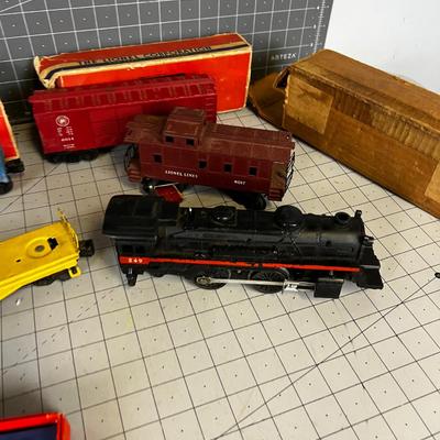 Lionel Train Cars