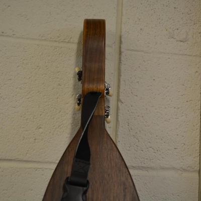 Tom Scanlan Dulcimer No. 127 with Case & Sheet Music
