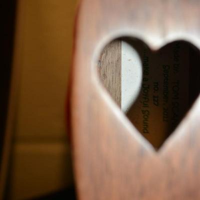 Tom Scanlan Dulcimer No. 127 with Case & Sheet Music