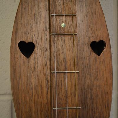 Tom Scanlan Dulcimer No. 127 with Case & Sheet Music
