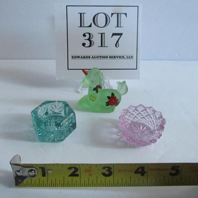 Lot 317:  Boyd Glass Small Unicorn, 86/200, and 2 Open Salt Dips