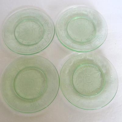 Lot 323:  Child's Dishes, Mosser Glass Set of 4 Green Dinner Plates