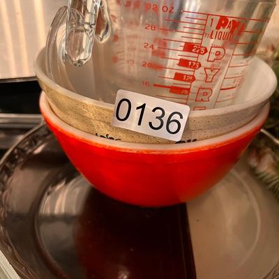 Pyrex Lot - Bowls, Baking, Measuring, Vintageetc.