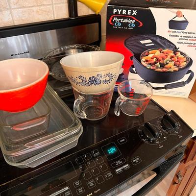 Pyrex Lot - Bowls, Baking, Measuring, Vintageetc.