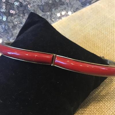 Vintage Red  Bangle Bracelet w Clasp 1960-1970s