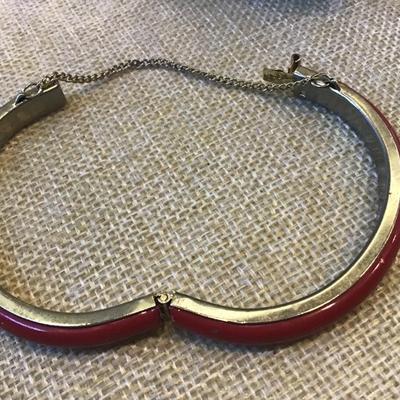 Vintage Red  Bangle Bracelet w Clasp 1960-1970s