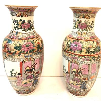 Lot #31 Nice Pair of Vases in the Chinese Style
