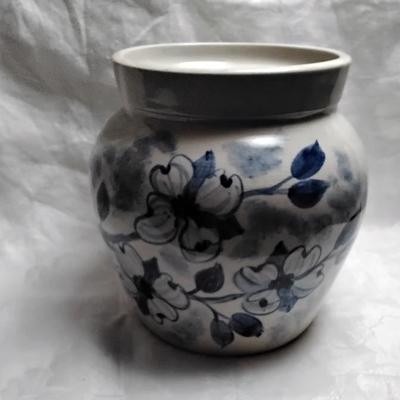 Vintage Yesteryears Hand Painted Crock