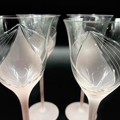 4 Melinda Frosted Stem Pink Wine Glasses