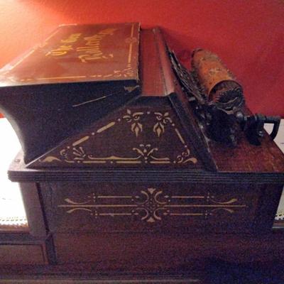 RARE!! Antique Gem Roller Organ With 22 Rollers/Cobs (One of them is the very first one!)