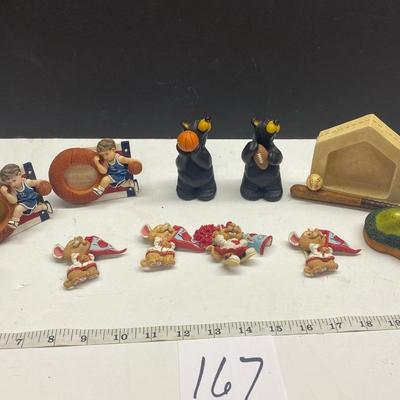 Sports Decor Lot