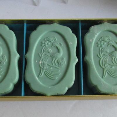 Lot 340:  Vintage Avon Set of 3 Matching Perfumed Soaps