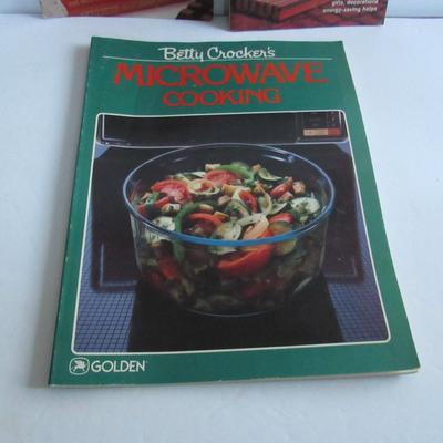 Lot 349:  Lot of 3 Cookbooks, Soft Cover