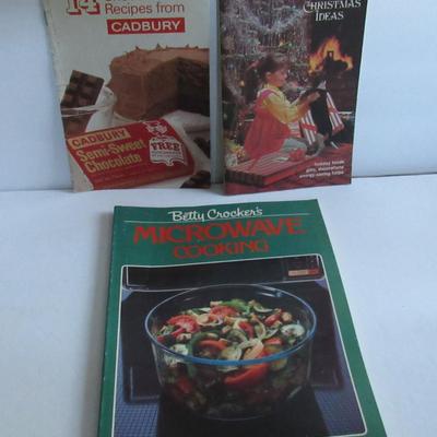 Lot 349:  Lot of 3 Cookbooks, Soft Cover