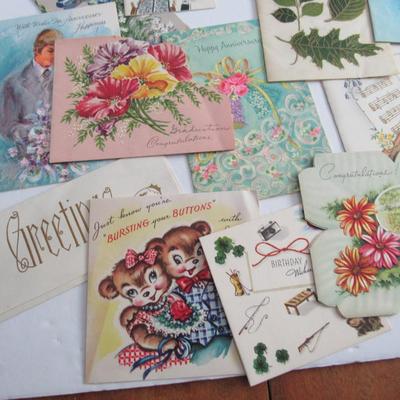 Lot 364:  Lot of Used Vintage Greeting Cards For Crafting