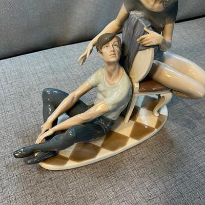 "Dancers Resting" Rare Lladro Retired