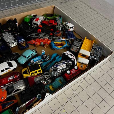 Die Cast Car Lot 