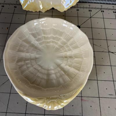 2 Pieces of Irish Belleek