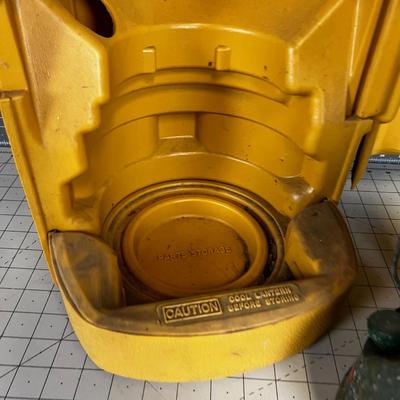 Colman 220E Dated 1960's 