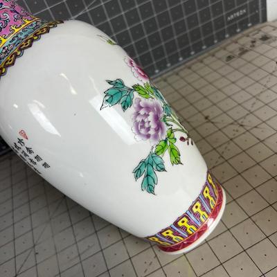 Vintage Asian Vase Blossoms & Birds