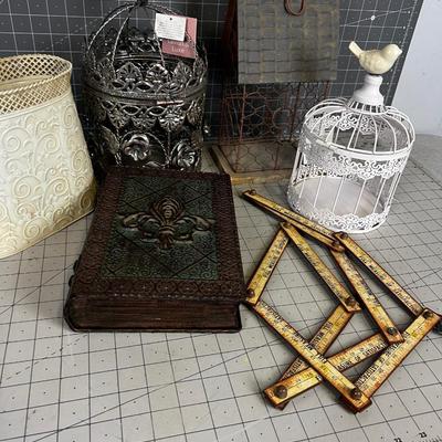 Metal DÃ©cor' LOT: (6) All new