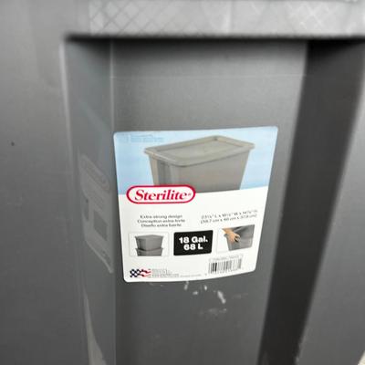 (2) 18 Gallon Storage Tubs Gray with lids 