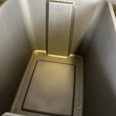 (2) 18 Gallon Storage Tubs Gray with lids 