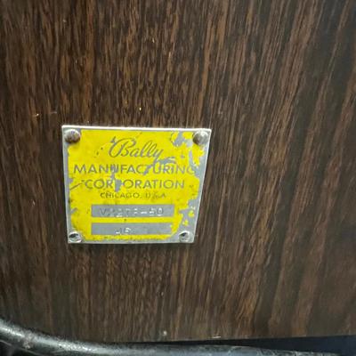 COLLECTIBLE BALLY Slot Machine #1