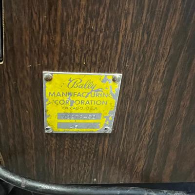 COLLECTIBLE BALLY Slot Machine #1