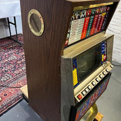 COLLECTIBLE BALLY Slot Machine #1