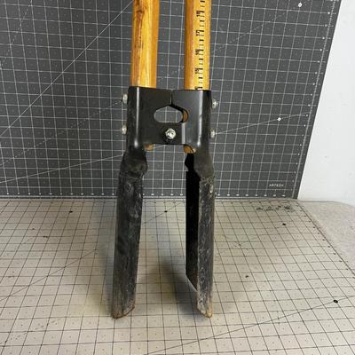 Post Hole Digger