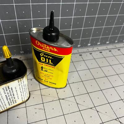 3 Vintage Small COLLECTIBLE oil Cans 