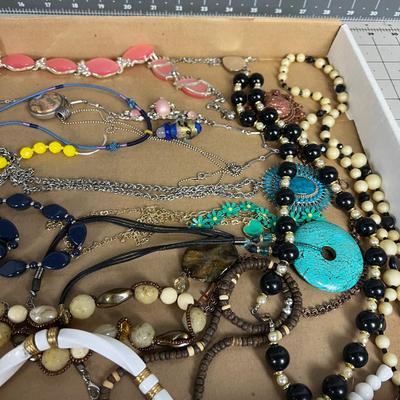 Necklace Lot 