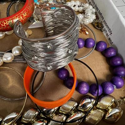 Bracelets Lot