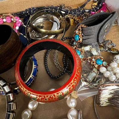 Bracelets Lot