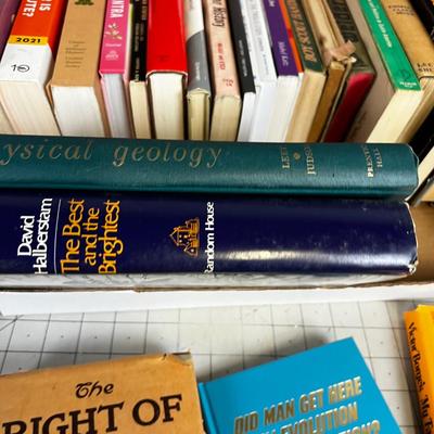 TRAY of Books 
