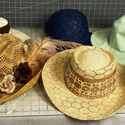 Grouping of Vintage Straw Ladies Hats