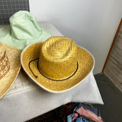 Grouping of Vintage Straw Ladies Hats