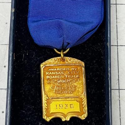 Metal from 1936 Awarded by the Kansas City Board of Trade GRAIN Judging Contest