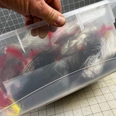 WHOLE TUB of odds and ends FEATHERS 