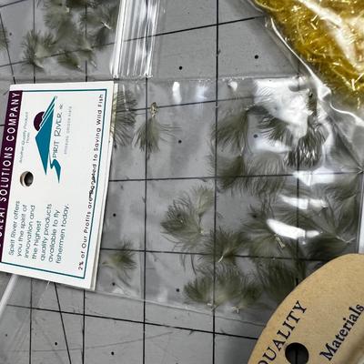 Latex Body Material, Feather puffs