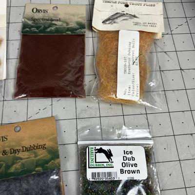 12 Packages of Dubbing
