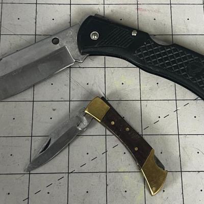 2 Lock Blade Folding Knives 