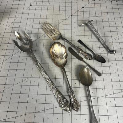 Mixed Lot of Utensils