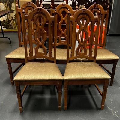 5 Mediterranean Style Dining Chairs