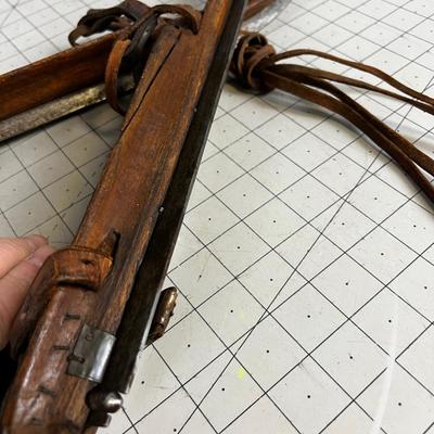 Antique Ice Skates 