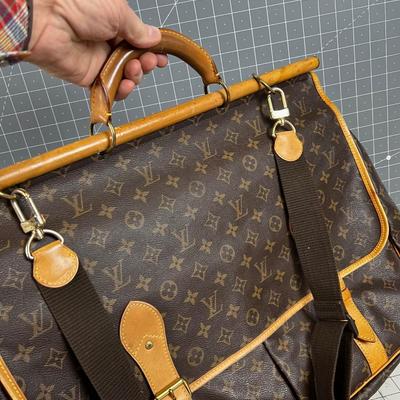 VINTAGE Authentic Louis Vuitton Travel Bag 